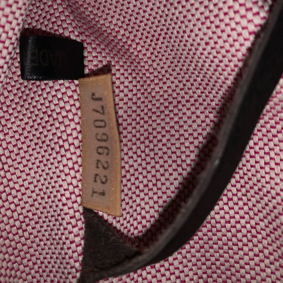 Dooney and Bourke medium logo lock satchel - Picture 8 of 8